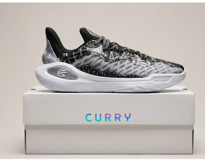 [언더아머_스포츠] 커리 11시그니처 농구화 Bruce Lee Future Dragon 퓨처 드래곤 Black TM3027503