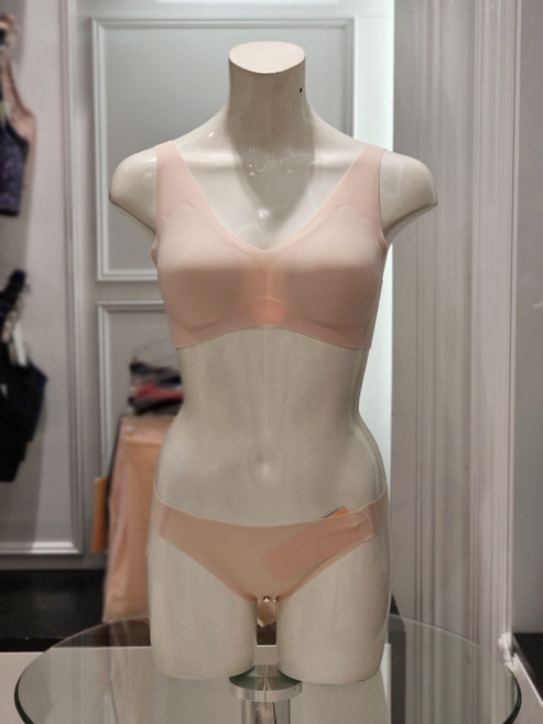 [국내매장 정품] [트라이엄프] 슬로기 제로필 심리스 무봉제 후 크타입 브라 탕가 682986