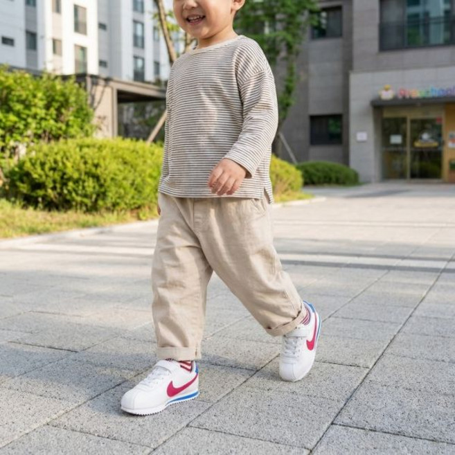 나이키 코르테즈 커플 데일리 스니커즈 운동화 끈없는 이지온 레트로 유아 등원 일상화 1782509