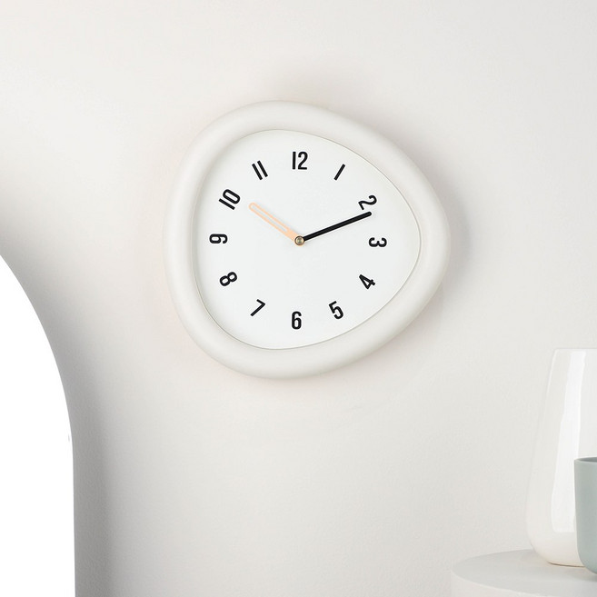 8무드 미니멀 페블 무소음 벽시계 벽걸이 시계 25cm, 소프트 크림