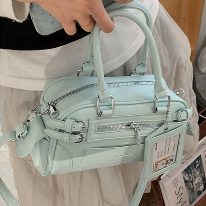 B&C.Room 볼링 핸드백 바이커 스타일 여성 크로스백 활용도 높은 패션 여성 숄더백 출타가방 여성 핸드백 여성 가방 명품가방세일 무지 가방