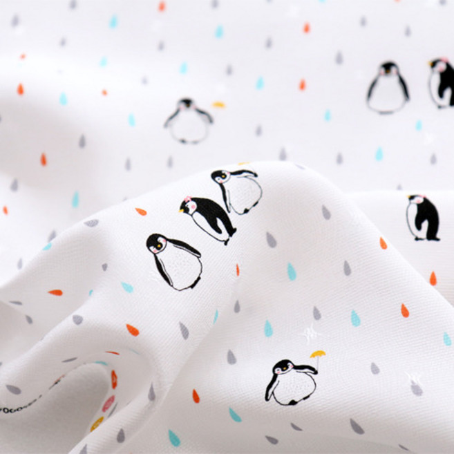 패브릭샵 KC인증천연꼰사인견나염 펭귄, 1개