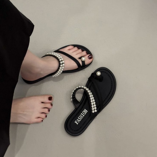 Makone 여성 프렌치 진주 장식 쪼리 슬리퍼 플랫 해변 샌들 트랜드 여자 뮬 플랫슈즈