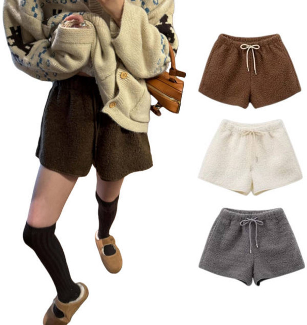 무니유유 여성 겨울 도톰한 기모 양털 후리스 뽀글이 오버핏 스트링 밴딩 숏 반바지