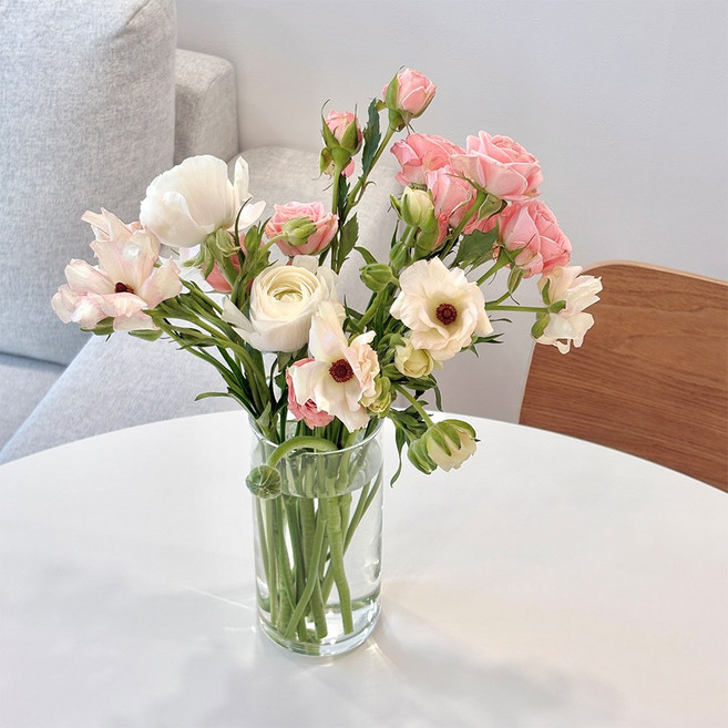 브루닛 사계절 취향꽃 두가지 세가지 랜덤꽃 감사 축하 선물 꽃다발 생화택배 여성선물 꽃정기구독 양재꽃시장 생화 정기배달, 1개, 세가지 랜덤꽃 6송이