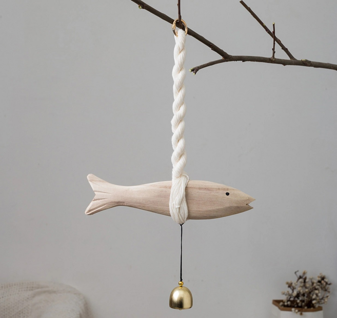 리쏘몰 행운을 부르는 액막이 명태 장식품, 우드