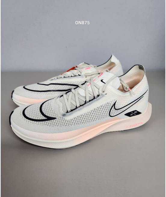 나이키 로드 레이싱화 스트릭플라이 구아바 아이스 DJ6566-105