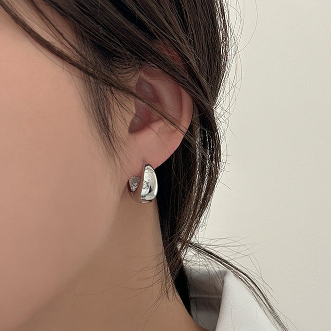 고퀄리티 실버 볼드 볼륨 원터치 링귀걸이