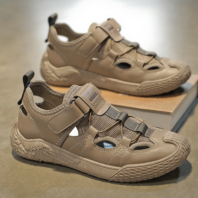 여름 남성용 통기성 좋은 야외 비치 샌들 구멍 뚫린 캐주얼 슬리퍼 미끄럼 방지 시원한 경량