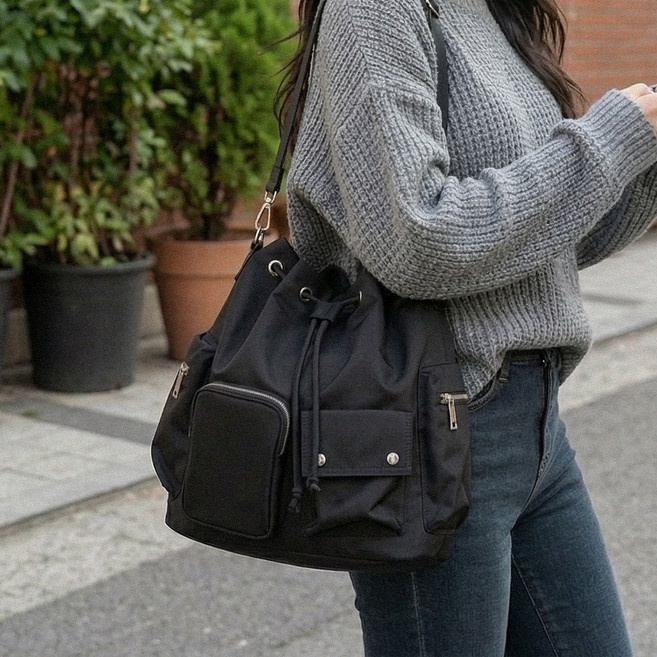 글램디브 쇼넬르 포켓 나일론 숄더백 A2081