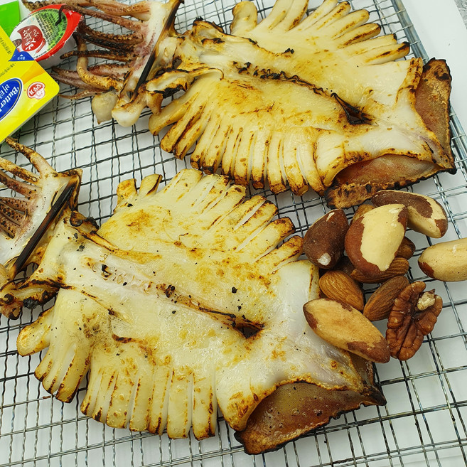 국산 동해안 반건조오징어 오징어입 피데기 통통한 오징어 600g 5미 버터증정, 1개