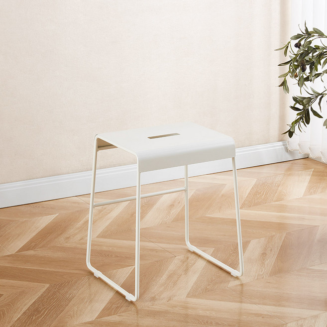 나인홈 A형 스툴 심플 철제 아일랜드 바체어 등받이 없는 보조의자 2size, 1개, M_화이트 (WWT1029-WH)