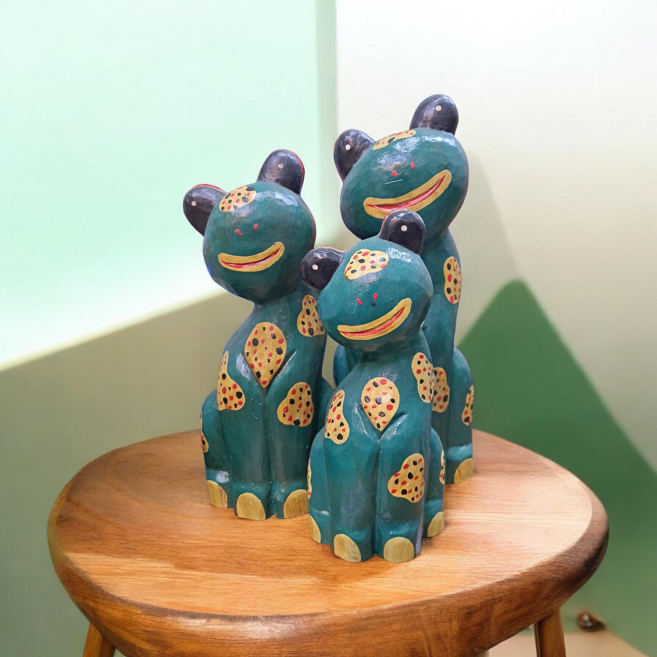 리아 미소가 귀여운 목각 개구리 장식소품 선반장식품 카페장식품 유치원 어린이집 꾸미기, 미소개구리