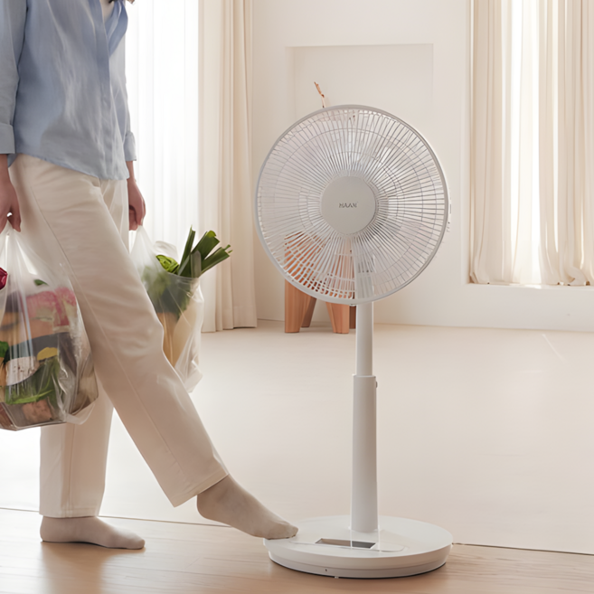 [발로 톡 켜고 끄는] 한경희 스탠드형 발터치 선풍기 리모컨 초미세풍 저소음 가정용 사무용, HAN-HDC520