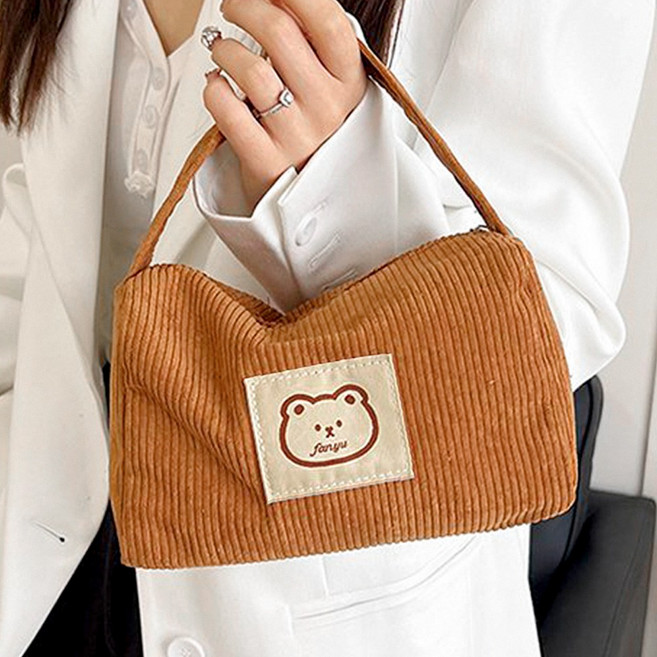 일호장신구 골덴 손잡이 곰돌이 파우치 넉넉한 사이즈 생리대 데일리 화장품 멀티 수납