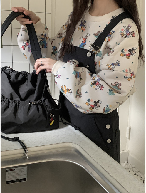 러브와이즈 디즈니 친구들 맨투맨 해피 미키 미니 세미 오버핏 기모