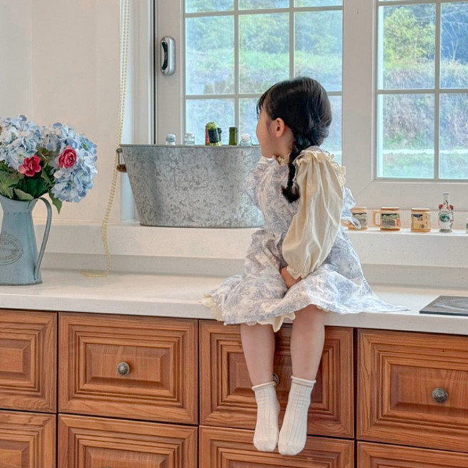 신혼부부 홈카페 정원 정말예쁜 집들이 선물 러블리 여성미 물씬 / 블루플라워리롱프릴앞치마