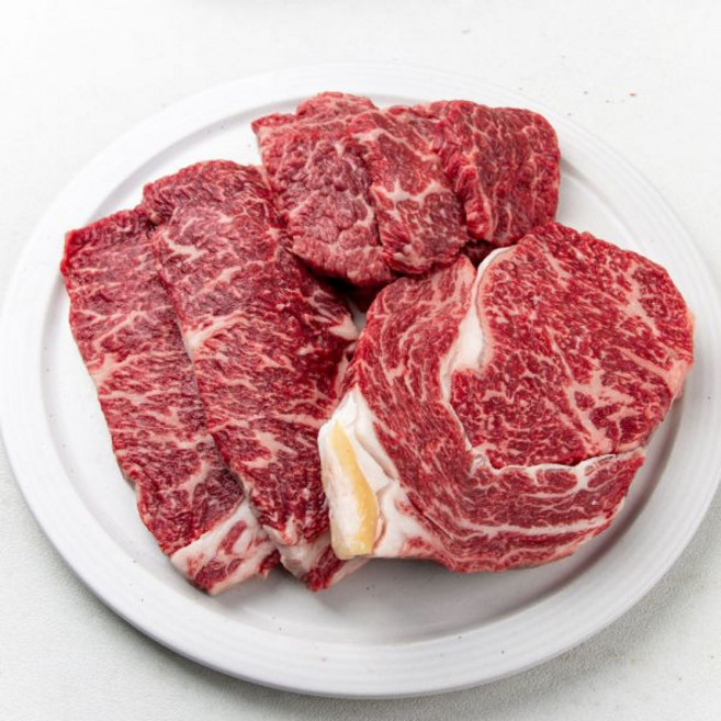 [소소한형제] 1+ 한우 구이용 세트 600g 한근 (등심 삼각살 보섭살 스테이크), 갓성비 한판 600g[등심/삼각/보섭st]