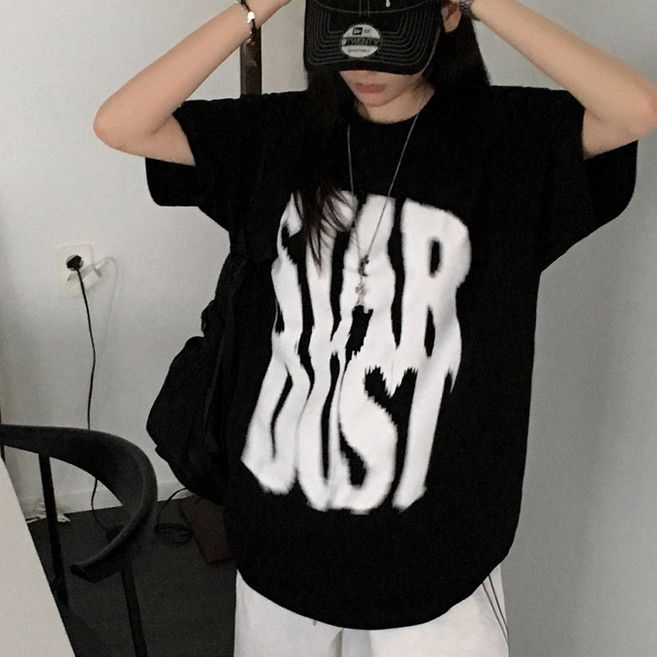 티데일리 남녀공용 더스트 프린팅 오버핏 17수 빅사이즈 라운드 반팔 티셔츠