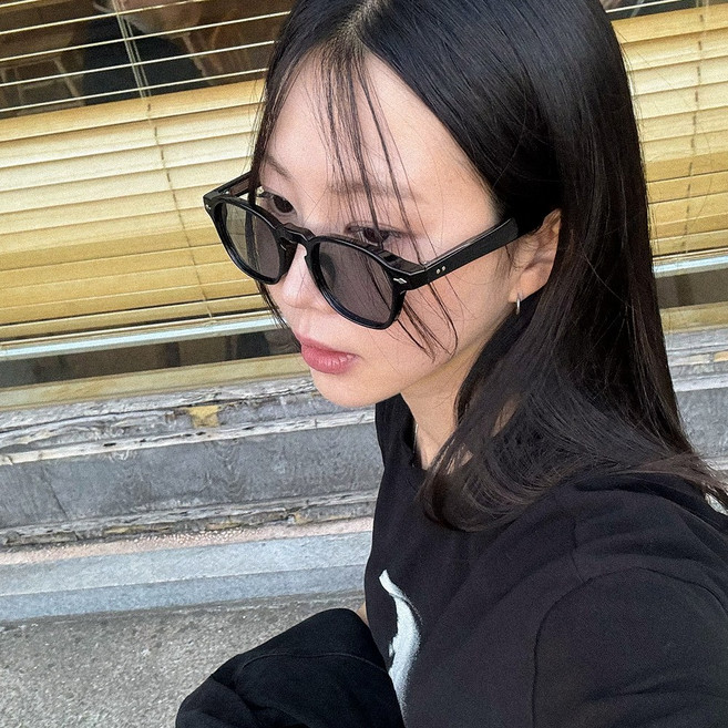 사각 뿔테 선글라스 데일리 틴트 안경 자외선차단 렌즈