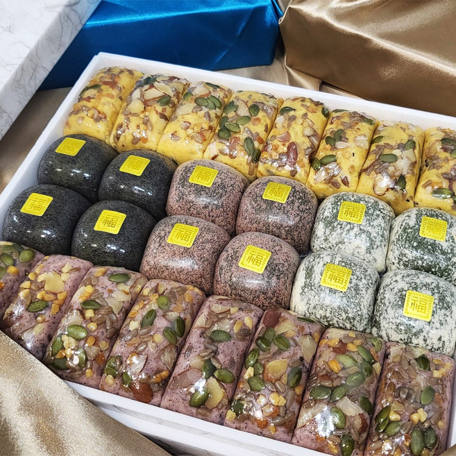 조현제떡연구소 금떡 궁중영양떡 굳지않는 개별포장 고급떡 황금 국내산 99.9식용순금 골드바 명절선물세트 설날선물세트 추석선물세트 축하선물 합격기원떡 이바지 답례떡 기업선물세트, 85g, 28개, 궁중영양떡선물세트2.8kg