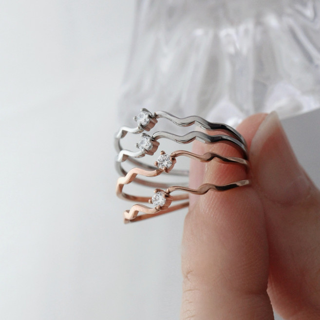 얇은 웨이브 큐빅 실반지 써지컬 반지 316L