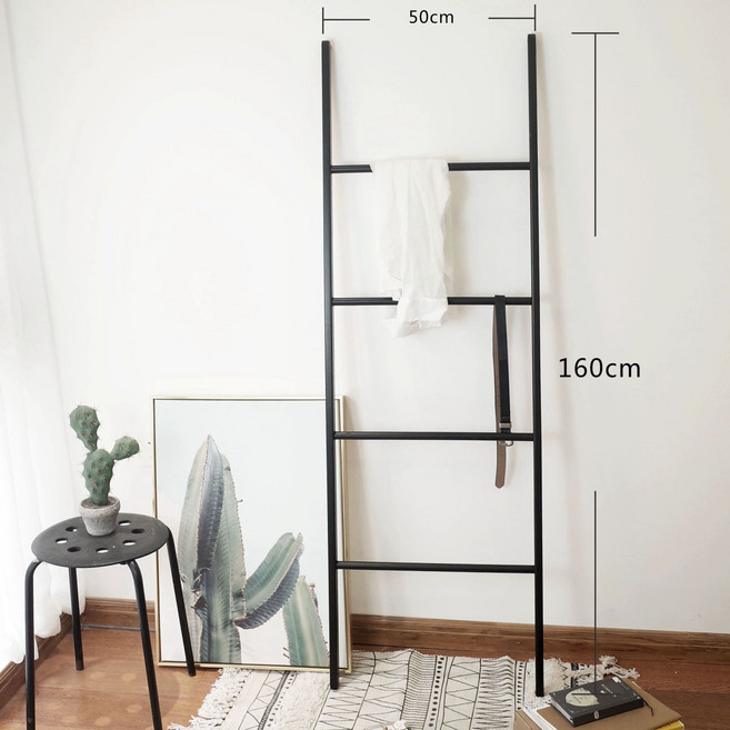 나무 수건랙 호텔식 욕실 수건걸이 거치대 고급감성 양철 원목 잡지꽂이, 1개, 소나무 옷걸이 블랙