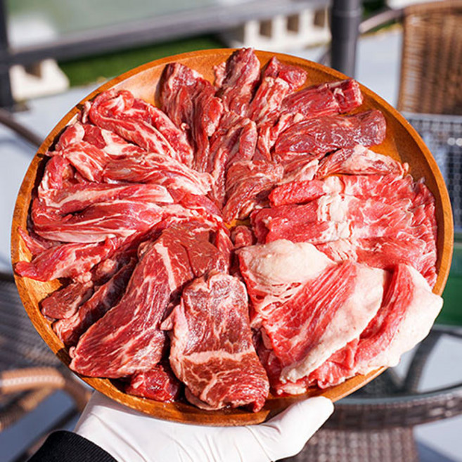 소한마리 세트 소고기 모듬 한판 800g 선물세트 소갈비살 토시살 차돌박이 우삼겹 부채살 살치살 치마살 캠핑 바비큐 냉동 수입산 구이용, 1개