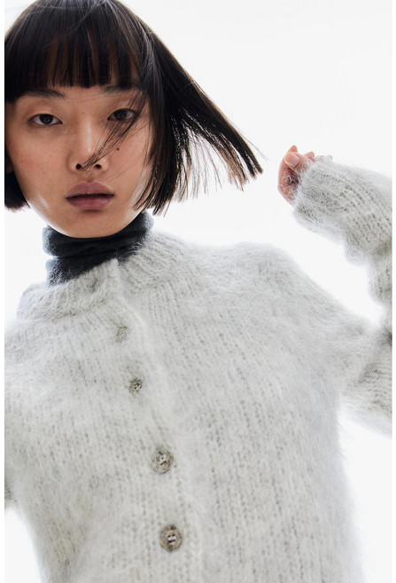 국내백화점 H&M 가디건 브랜드관 모헤어 블렌드 라이트 그레이 1246690001 커플 사무실 (BK파우치 증정)