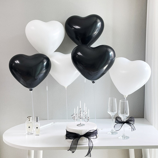파티앤온 하트 풍선 생일파티 일자형 스탠드 세트, 화이트4p+블랙4p
