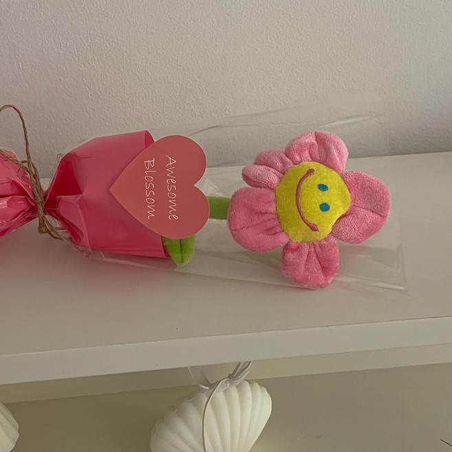 몽실이네 스마일꽃인형 한송이 꽃다발30cm 연주회 졸업식 기념일 미니꽃다발 인형꽃다발, 1개, 분홍