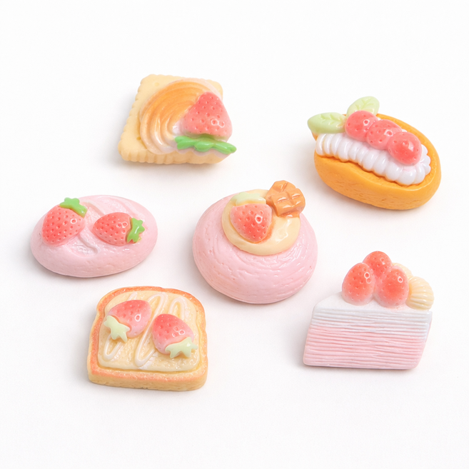데코덴 딸기 베이커리 파츠 50개 빵 핑크 디저트 카페 미니어처 소품 탑꾸 슬라임 diy 키캡 석고 방향재 부자재 대용량