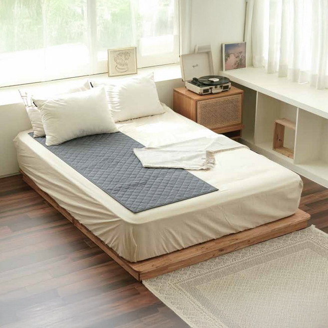 블랙앤데커 1인용 전기요 싱글 전기매트 전기장판, 70x180cm, BXUB1230-A