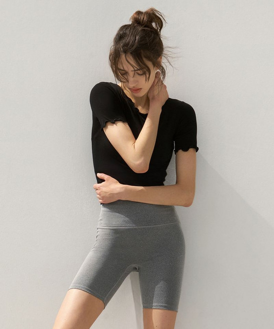 DEVIWEAR 여성 요가복 DEVI-T0061-블랙 필라테스 슬림 반팔 물결티