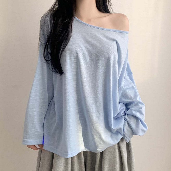 찰랑하늘원단 비치티셔츠 여름긴팔티 오버핏 오프숄더 비치티셔츠 보트넥 슬라브 긴팔티셔츠