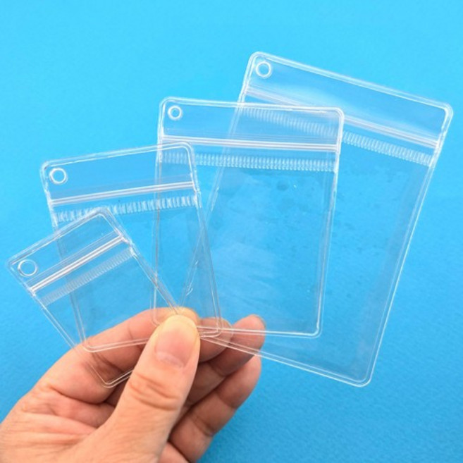 비즈팡 키링부자재 두껍고 도톰한 PVC 투명지퍼백 4size 미니 지퍼백 키링 (100개), 투명지퍼백_1번_4x6cm_♥100개