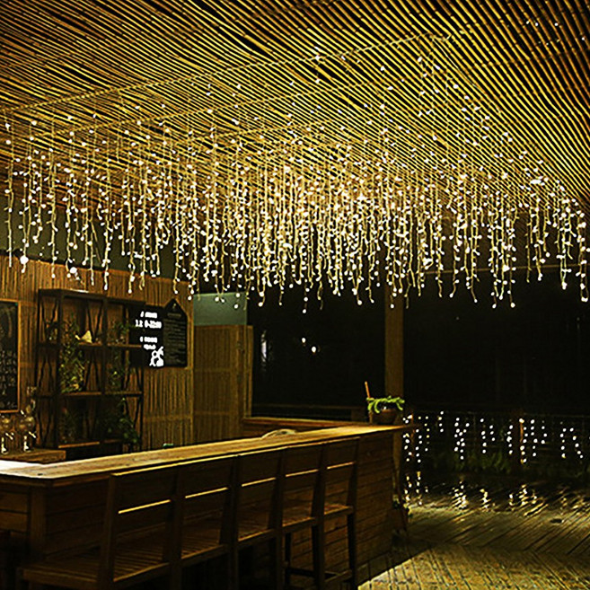 크리스마스 LED 24V 고드름 전구 캠핑 줄조명 파티라이트 154구, 웜색 전원코드 포함, 1개
