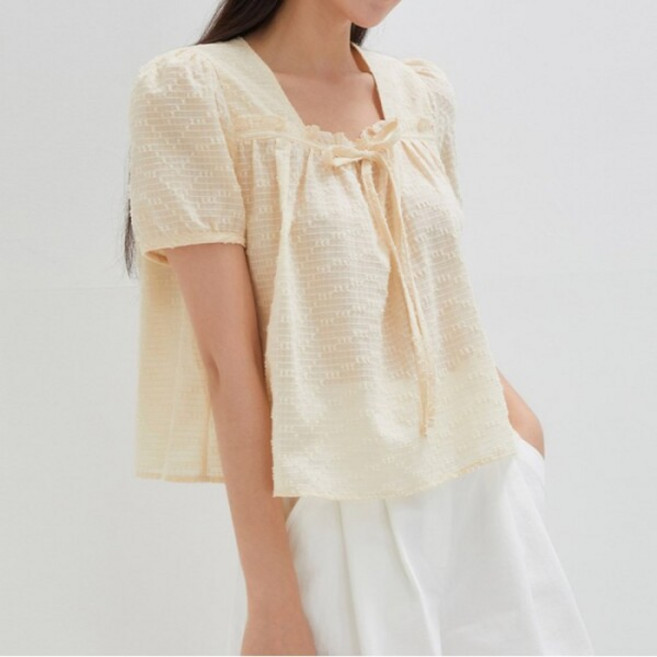 [로엠(비노출)] [로엠] 레이스 리본 블라우스 (RMBLD37RT5-T)