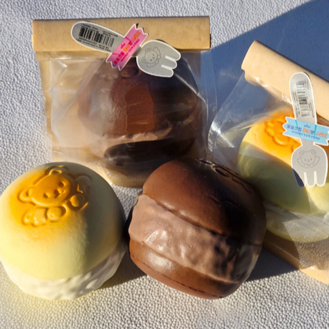 리오니즈 퐁신한 우유크림빵 스퀴시, 1개, 랜덤발송