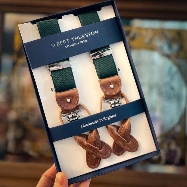 영국수입 알버트서스턴 브리티쉬그린 글레이즈드탠레더 Y30mm 2WAY 클립 단추 혼용 멀티 Y형밴드 서스펜더 멜빵 Y타입 3점고정 튼튼한 오래쓰는 고급 선물포장 웨딩 남녀공용