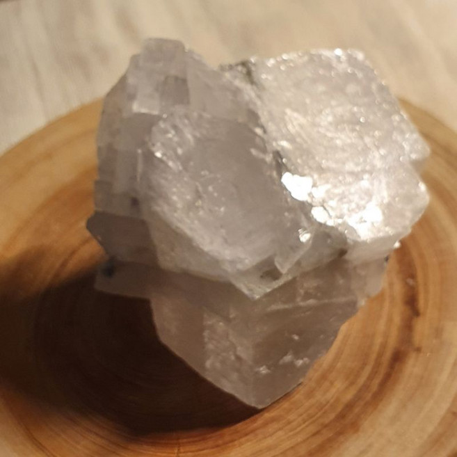 方解石原礦晶體 無打磨冰透帶綠 90g 能量淨化與空間擺飾, 1個