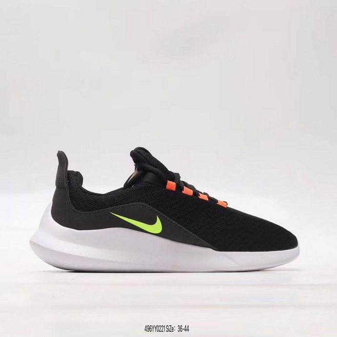 Nike 運動休閒鞋