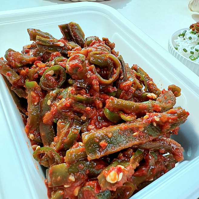 따봉프레시 한식명인 제29호 손맛 식감이 알싸하게 맛있는 궁채고추무침, 1개, 400g