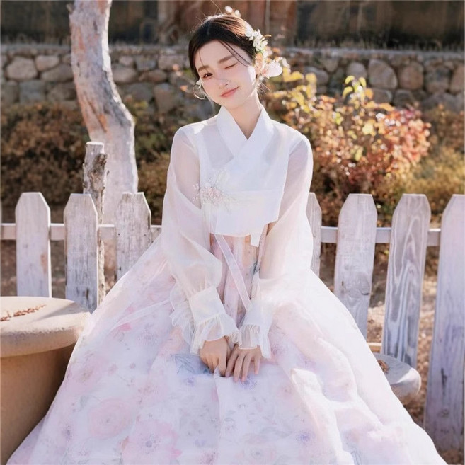 여름철 개량 한복 상하복세트 여성 어른한복 성인한복 하객한복(꽃무늬 디자인 부드럽고 예쁨)