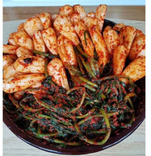 [웅엄마김치] 총각김치 1kg, 1개