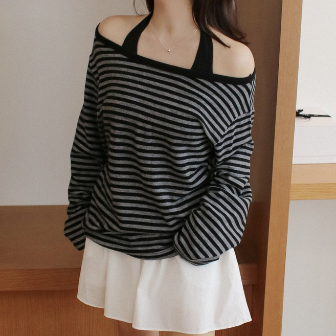 여성 단가라 오프숄더 보트넥 오버핏 티셔츠