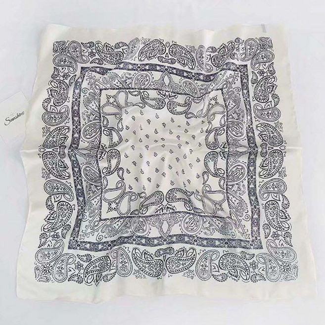 스카프 실크 반다나 복고 페이즐라 베이지 블랙 실크스카프