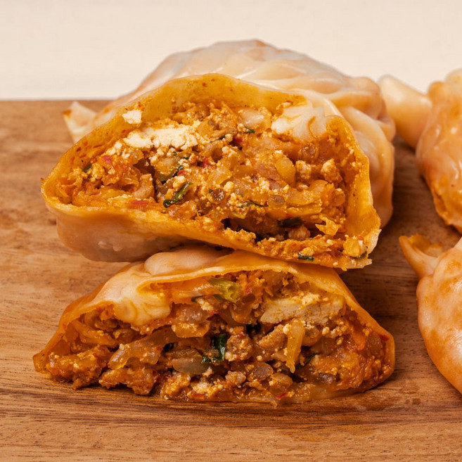 청주 만승제면소 수제 손만두 김치왕만두, 950g, 1개