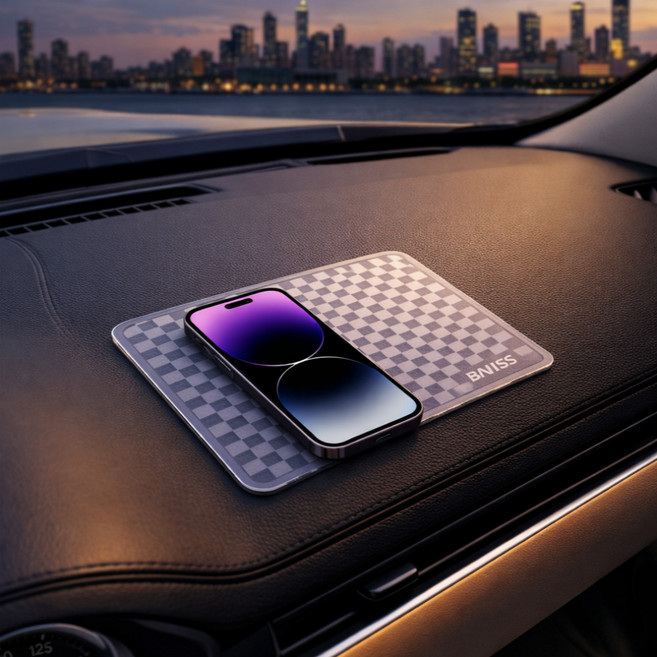 노바리스 쫀쫀한 대시보드 차량용 논슬립패드, 투명 중형, 1개