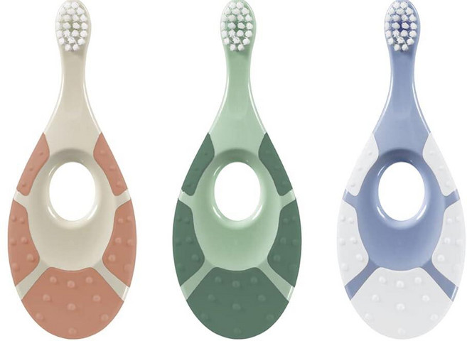 Jordan* | Step 0 치발기 및 훈련 칫솔 | BPA 프리 위생 2-in-1 아기용 치발기 및 조기 칫솔질 솔루션 | 핑크 | 치발기 1개 + 1단계 아기 칫솔 2